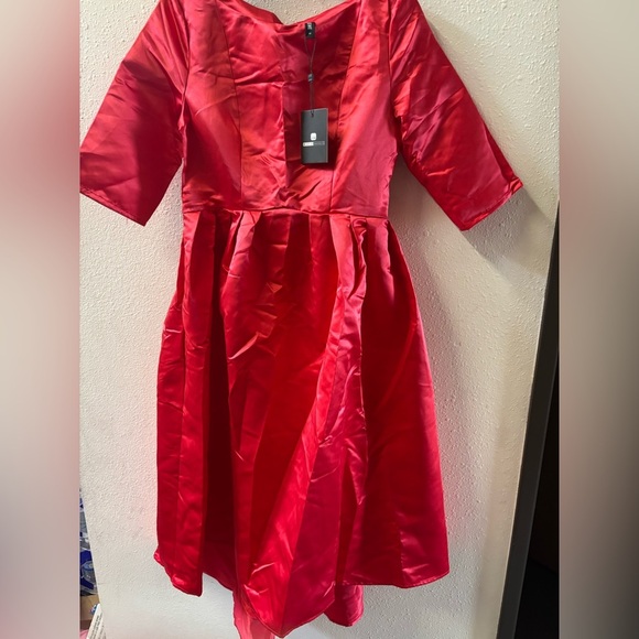 STYLEWE Red A-Line Dress with Bateau Neckline and Cuffed Sleeves - Picture 2 of 2
